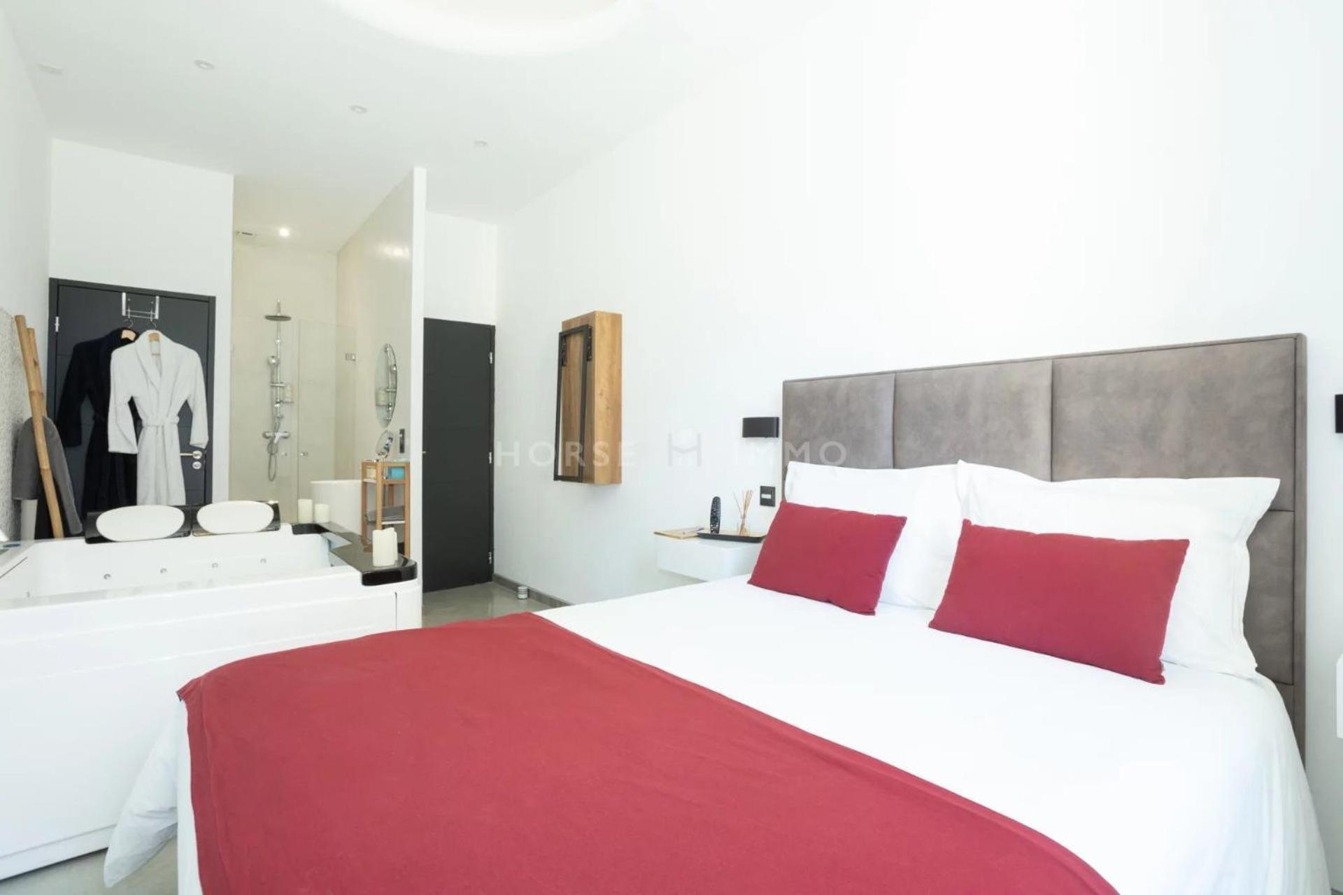 Mas De Bonnafoux Villa Beaucaire  Dış mekan fotoğraf